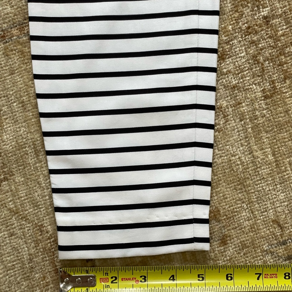 Express The Columnist Black and White Striped Trousers, size 00R - Picture 9 of 9